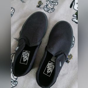BRAND NEW VANS